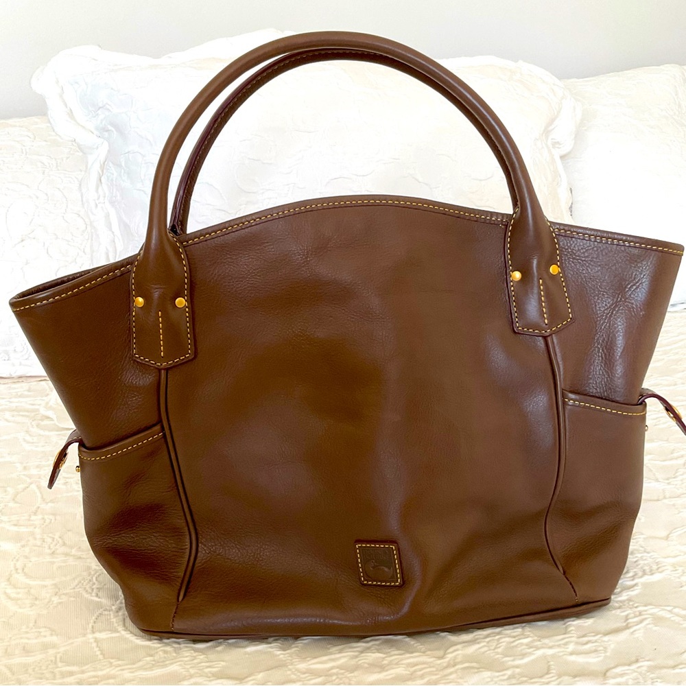 Dooney & Bourke brown leather shoulder bag